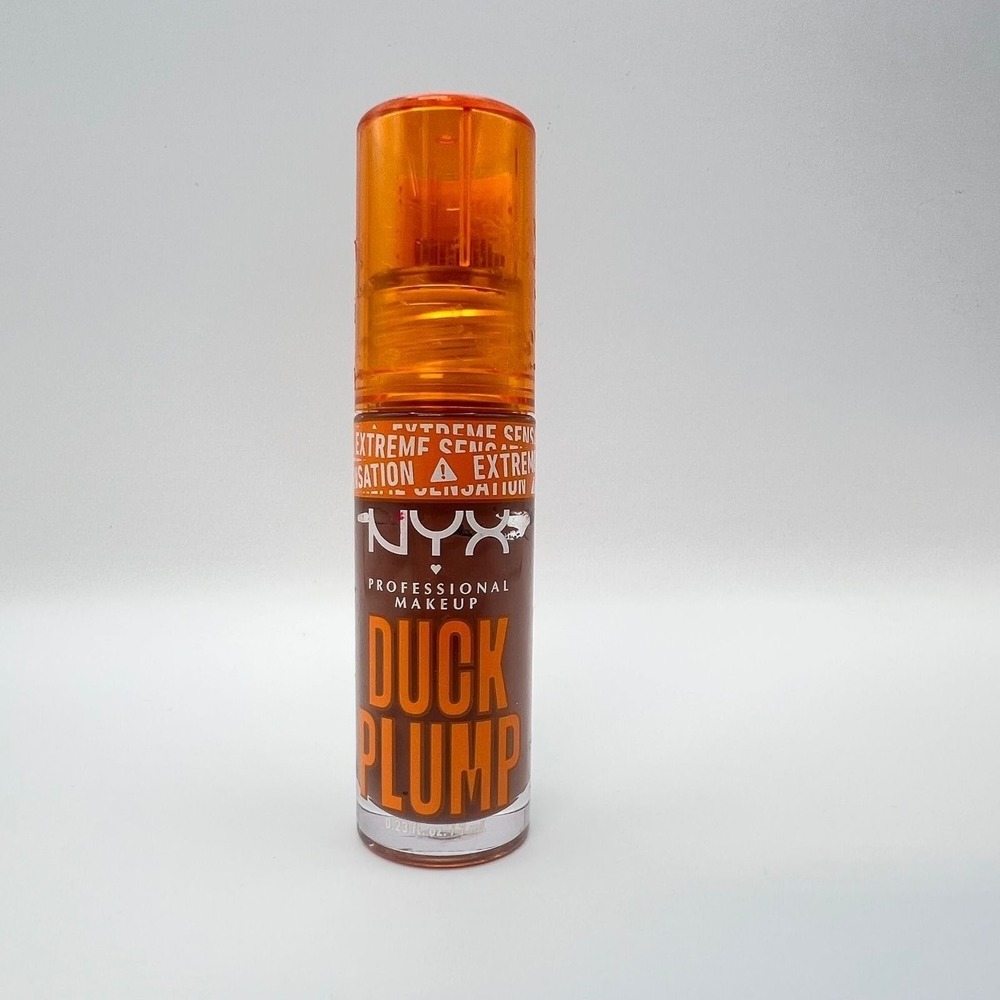 NYX Duck Plump Extreme Sensation Plumping Lip Gloss 07 Mocha Me Crazy New